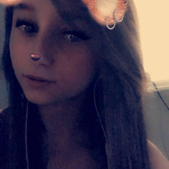 Meet your Posher, Alex - Picture 1 of 1